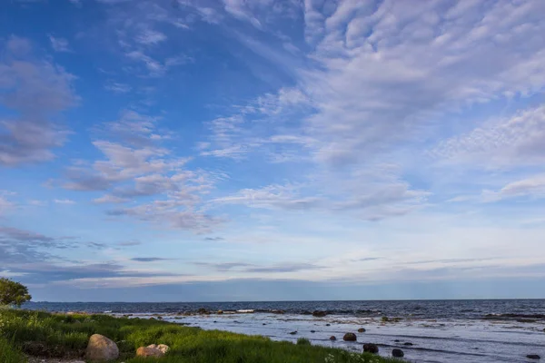 Vista da costa do mar Báltico, região de Scania, Suécia — Fotografia de Stock