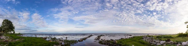 Vista da costa do mar Báltico, região de Scania, Suécia — Fotografia de Stock