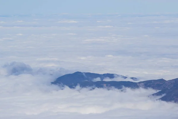 Pouštní krajina v národním parku sopky Teide, Tenerife, Španělsko — Stock fotografie