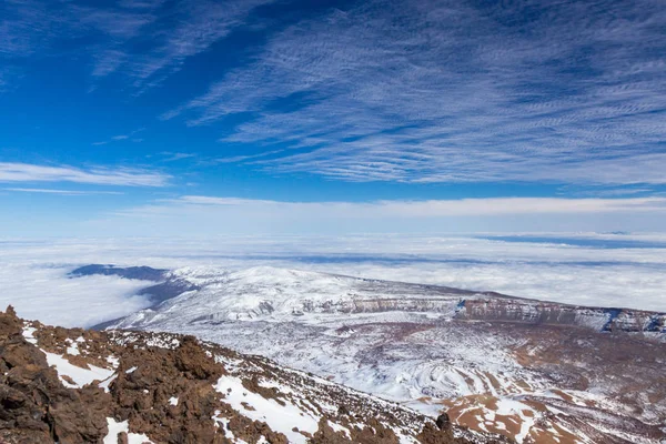 Pustynny krajobraz w parku narodowym wulkan Teide, Teneryfa, Hiszpania — Zdjęcie stockowe