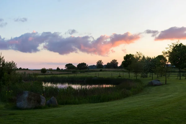 Evening by the lake in Scania county, Sweden — Stock Photo, Image