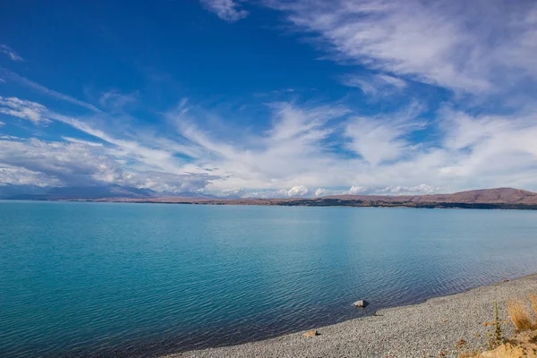 Pohled na jezero Pukaki s odrazem Mount Cooku, Nový Zéland — Stock fotografie