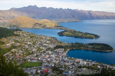 Güzel Queenstown havadan görünümü, Otago, Yeni Zelanda
