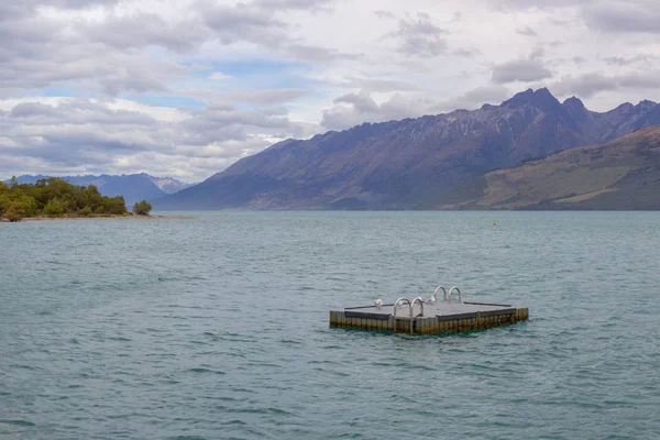 Extremo norte del lago Wakatipu en la Isla Sur, Nueva Zelanda — Foto de Stock