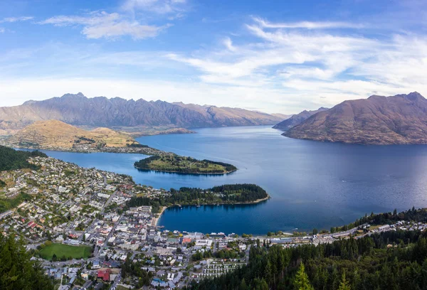 Güzel Queenstown havadan görünümü, Otago, Yeni Zelanda