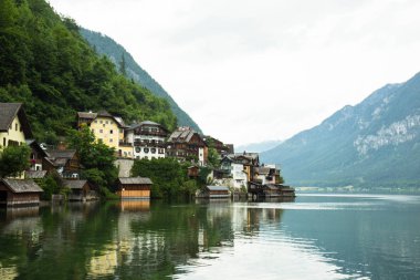 Avusturya ünlü Hallstatt köyünün görünümü