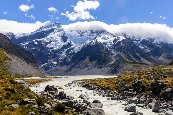 Hooker vadi parça, Aoraki milli parkı başında görünümü