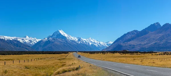 Estrada para o Parque Nacional Aoraki, Nova Zelândia — Fotografia de Stock