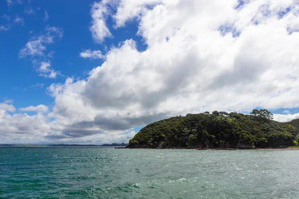 Widok z łodzi zatoki wysp, Nowa Zelandia — Zdjęcie stockowe