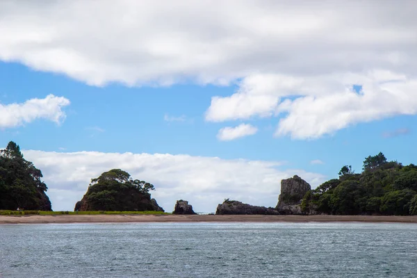 Vue depuis le bateau de Bay of Islands, Nouvelle-Zélande — Photo