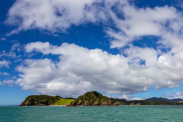 Vue depuis le bateau de Bay of Islands, Nouvelle-Zélande — Photo