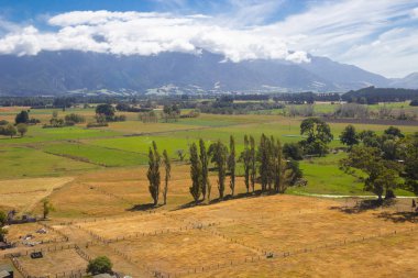 Kaikoura yakınlarındaki kırsal havadan görünümü, Yeni Zelanda