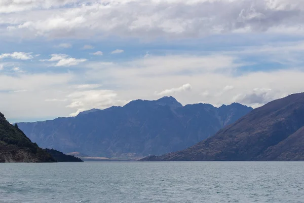 Vue du lac Wakatipu depuis un bateau, Queenstown — Photo