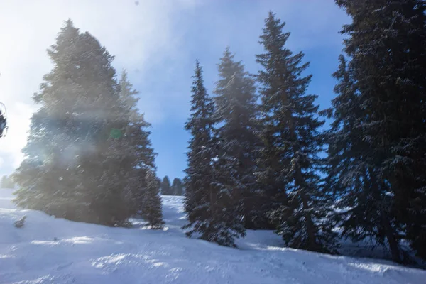 Met mist bedekte burcht van skigebied Mayrhofen — Stockfoto