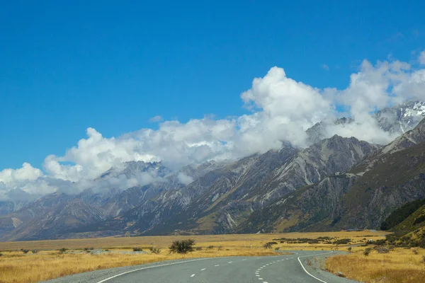 Route au parc national Aoraki, Nouvelle-Zélande — Photo