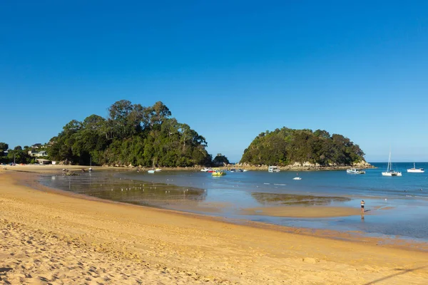 Kaiteriteri strandutsikt, Abel Tasman nationalpark — Stockfoto