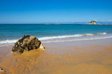 Kaiteriteri plaj manzarası, Abel Tasman milli parkı