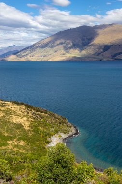 Wanaka Gölü manzaralı, Güney Adası, Yeni Zelanda