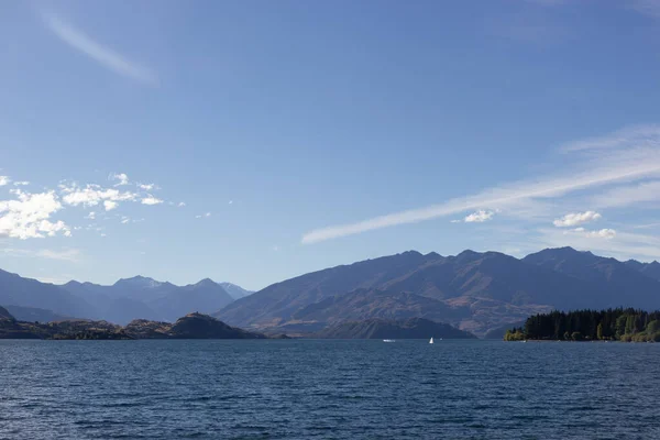 Widok na jezioro Wanaka, wyspa Południowa, Nowa Zelandia — Zdjęcie stockowe