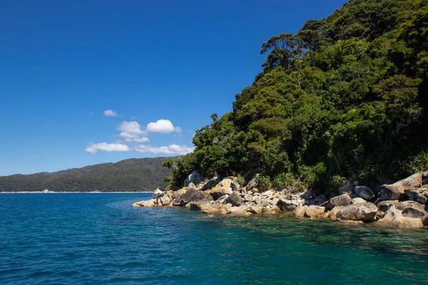 Vue sur le parc national Abel Tasman, Nouvelle-Zélande — Photo