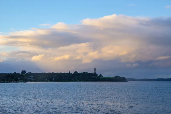 太平洋上の美しい夕日,ニュージーランド — ストック写真