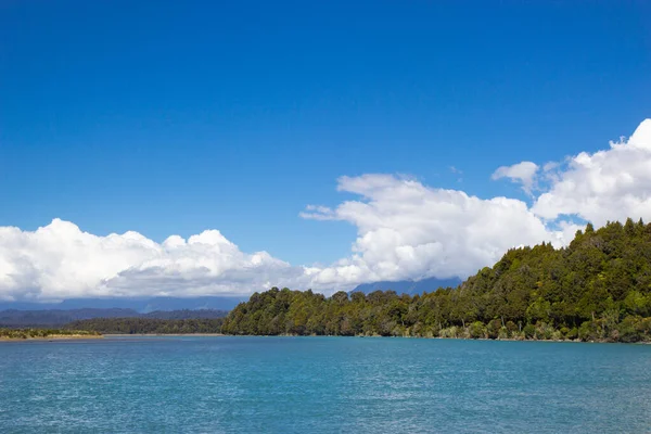 Vista de la laguna de Okarito, costa oeste de Nueva Zelanda — Foto de Stock