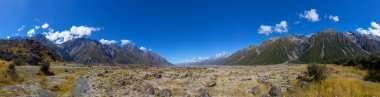 Yeni Zelanda 'daki Aoraki Ulusal Parkı panoramik görünümü