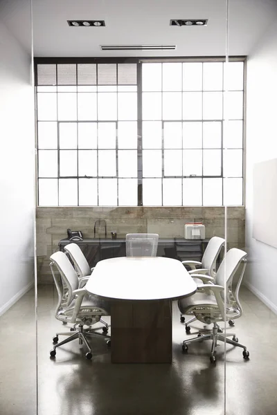 Empty Fully Furnished Business Meeting Room — Stock Photo, Image