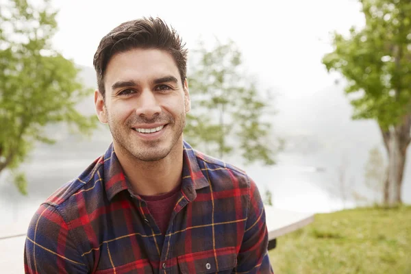 Young Hispanic Man Park Smiling Camera — Stock Photo, Image