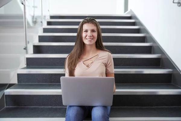 Portrait Female High School Student Sitting Staircase Using Laptop — Stock Photo, Image
