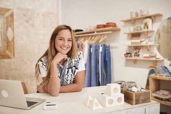 Portrait Smiling Happy Blonde Woman Looking Camera Standing Own Shop — Stock Photo, Image