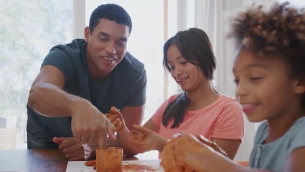 Millennial Dad Watching His Daughter Her Girlfriend Playing Modeing Clay — Video Stock