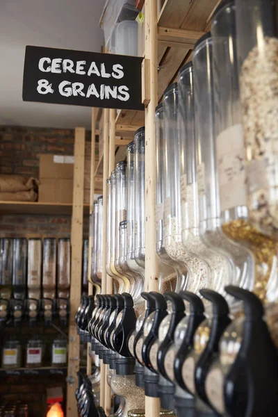 Dispensadores Para Cereales Granos Una Tienda Comestibles Plástico Sostenible —  Fotos de Stock