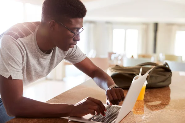 Millennial African American Man Checking Fitness Data Laptop Home Gym — Stock Photo, Image