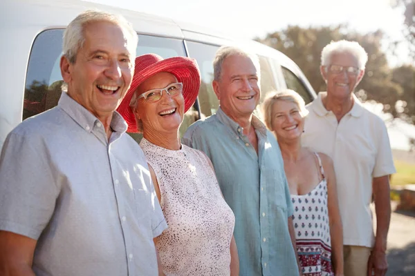 Portrait Senior Friends Standing Together Van Vacation — стоковое фото