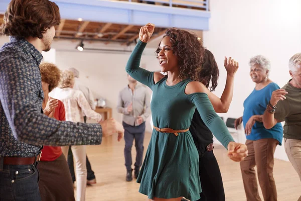 Personas Que Asisten Clases Danza Centro Comunitario — Foto de Stock