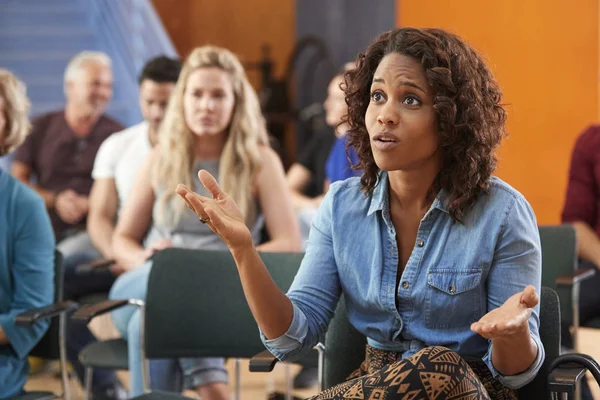 Frustrated Woman Asking Question Group Neighborhood Meeting Community Center — Stock Photo, Image