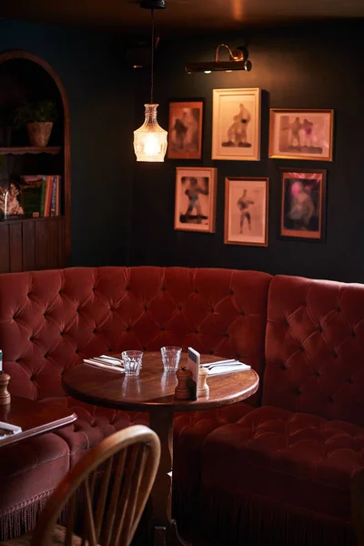 Interior Pub Inglês Tradicional Com Conjunto Mesa Para Refeição — Fotografia de Stock