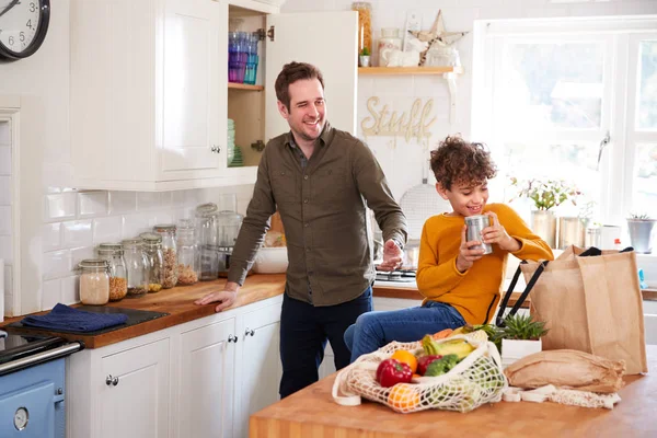 Father Son Coming Home Shopping Trip Using Plastic Free Bags — Stock Photo, Image