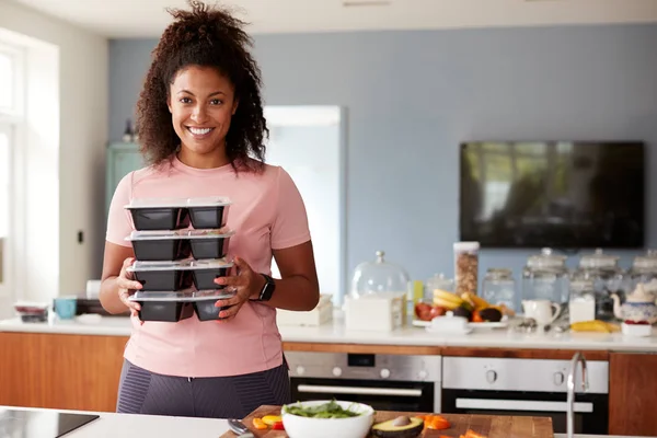 Portrait Woman Preparing Batch Healthy Meals Home Kitchen — Stock Photo, Image