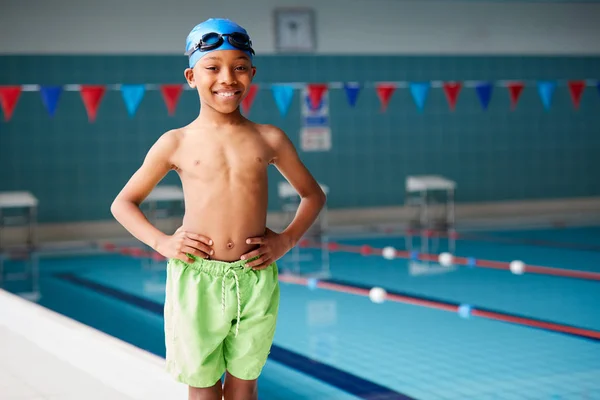 Portrait Boy Standing Edge Swimming Pool Ready Lesson — Stock Photo, Image