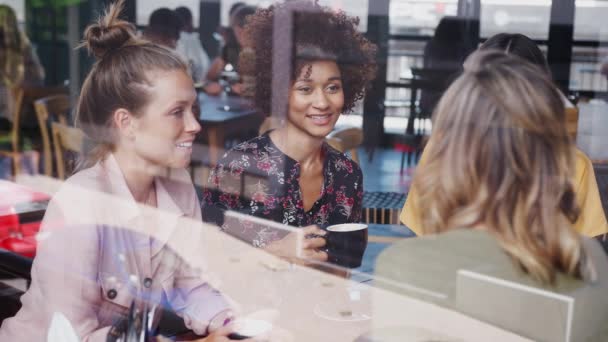 Group Young Female Friends Meeting Sitting Table Talking Cafe Shot — Stock Video