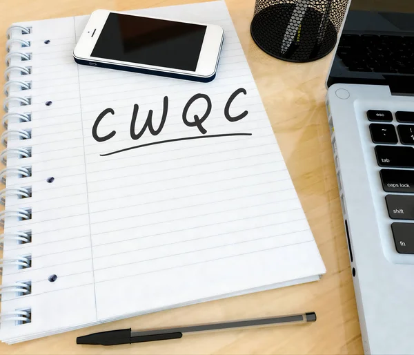 Cwqc Bedrijf Breed Kwaliteitscontrole Handgeschreven Tekst Een Notitieblok Een Bureau — Stockfoto