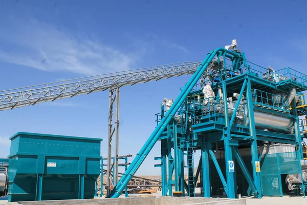 Tuyaux Huile Dans Une Usine Pétrochimique Pendant Production Pétrole Gaz — Photo