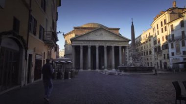 Sabahın erken saatlerinde Roma, İtalya