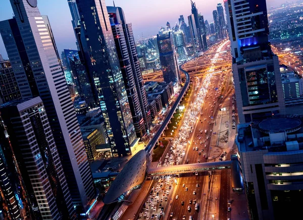 Sheikh Zayed Road Στην Ώρα Της Δύσης Ντουμπάι Ηνωμένα Αραβικά — Φωτογραφία Αρχείου