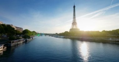Eyfel Kulesi, Paris. Fransa