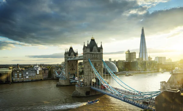 Tower Bridge London Großbritannien — Stockfoto