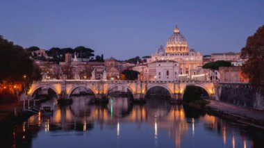 Aziz Peter Bazilikası, Sant Angelo Köprüsü, Vatikan, Roma, İtalya