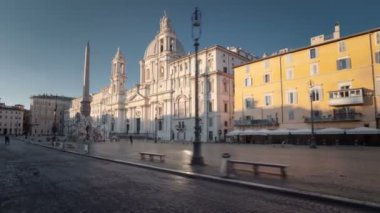 Hiper hata. Piazza Navona, Roma. İtalya 